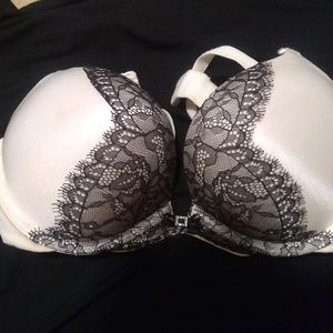 Victoria Secret bra.